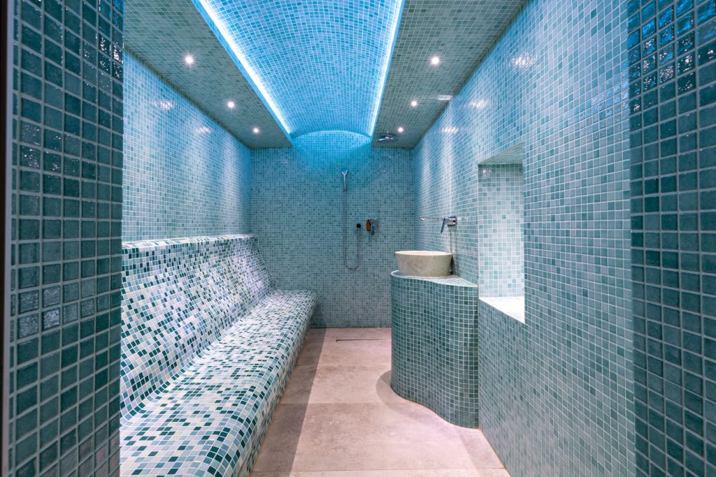 Mosaike in einem Dampfbad